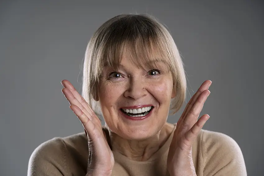 ایمپلنت فوری دندان در جردن: سریع، بدون درد، حرفه ای